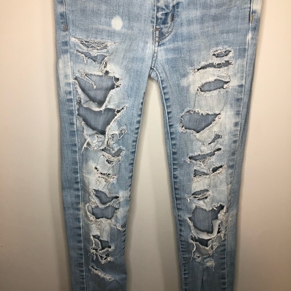 Hi-Rise Ripped Jeggings - Picture 5 of 15